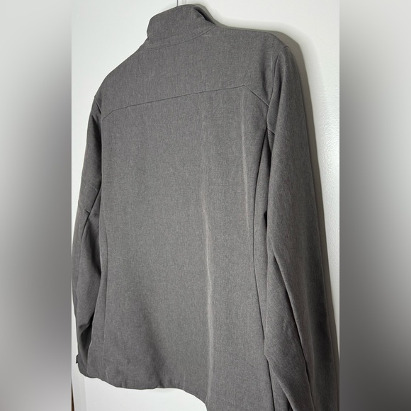 BMW Women's Softshell Jacket - Picture 5 of 16